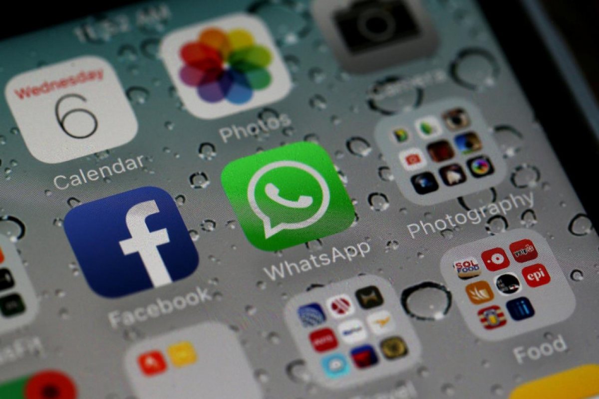 Уволниха банков инвеститор от Лондон заради чат по WhatsApp