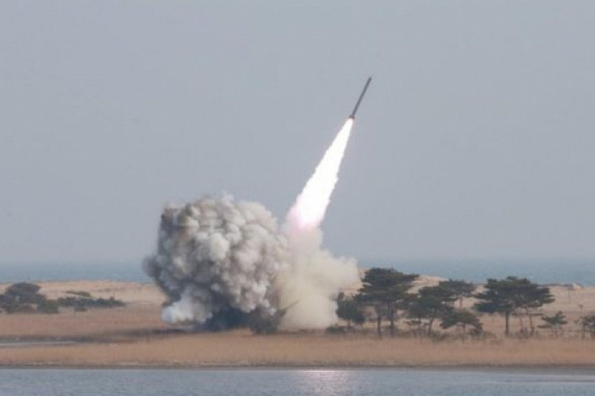 Северна Корея успешно тества нов тип балистична ракета