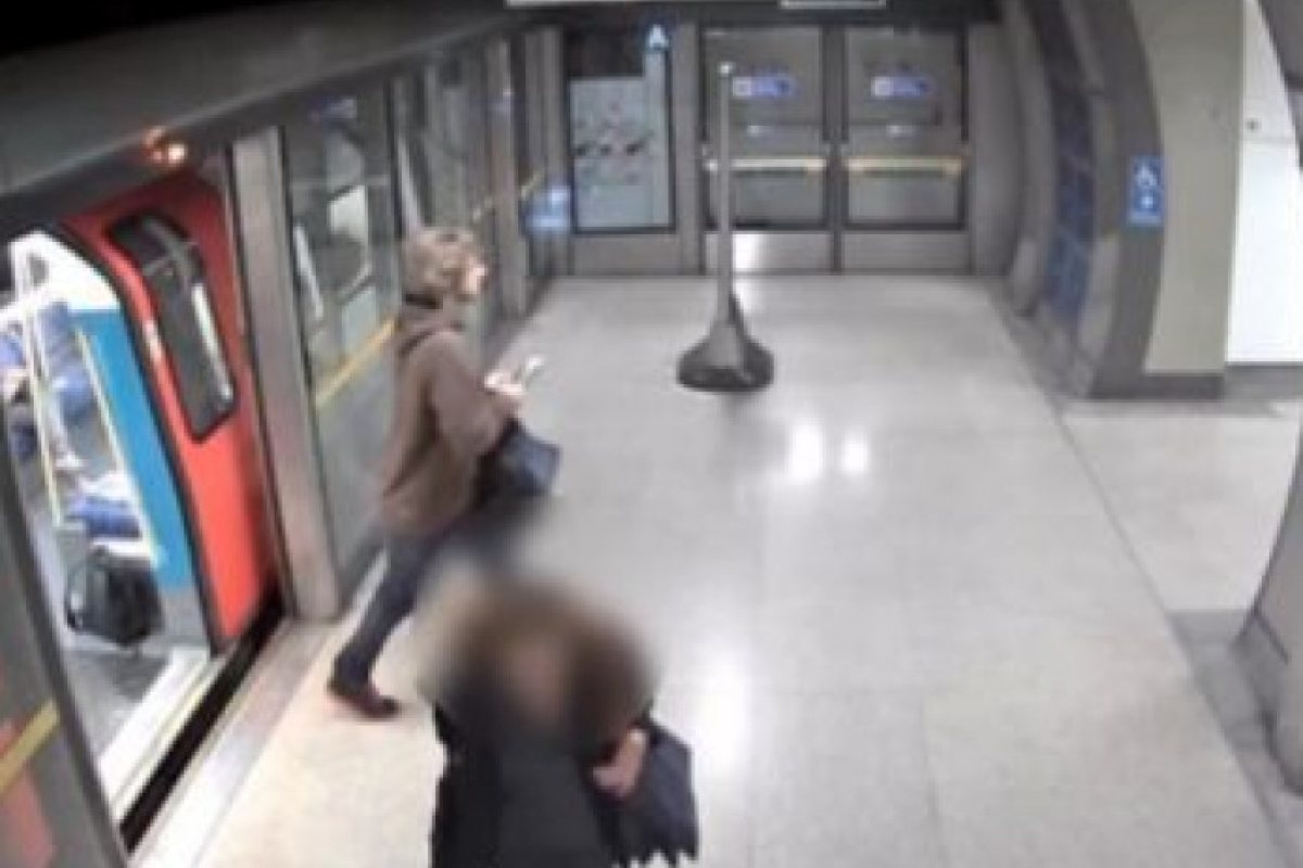 15 години затвор за студента поставил бомба в Jubilee line