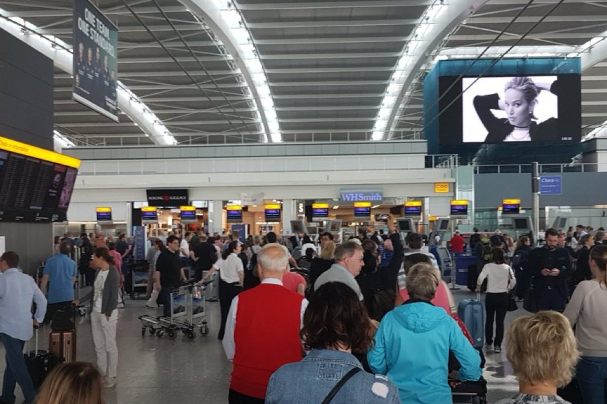 Извънредно! Всички полети на British Airways от Лондон са отменени
