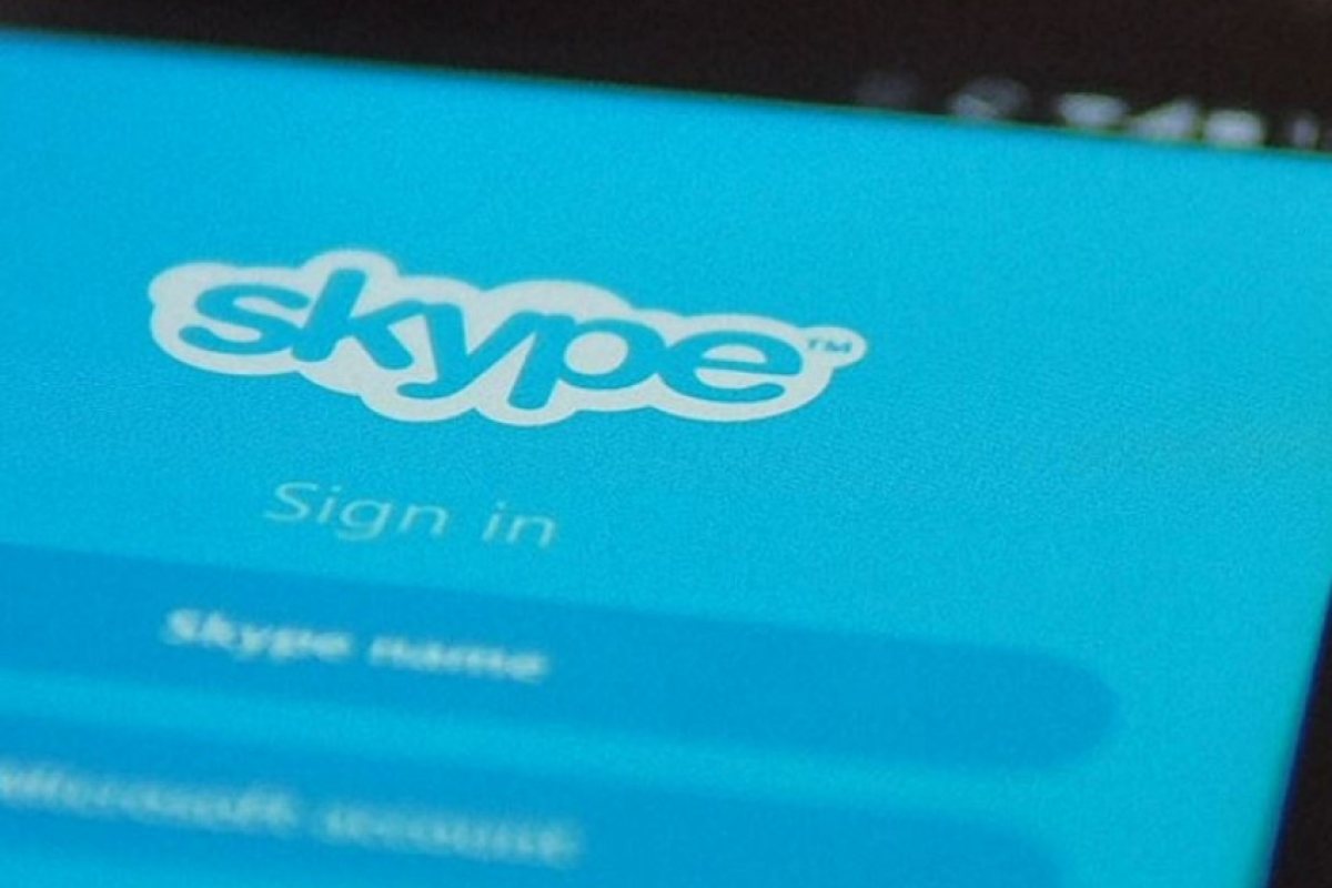 Skype с радикално нов дизайн и функции като на Snapchat