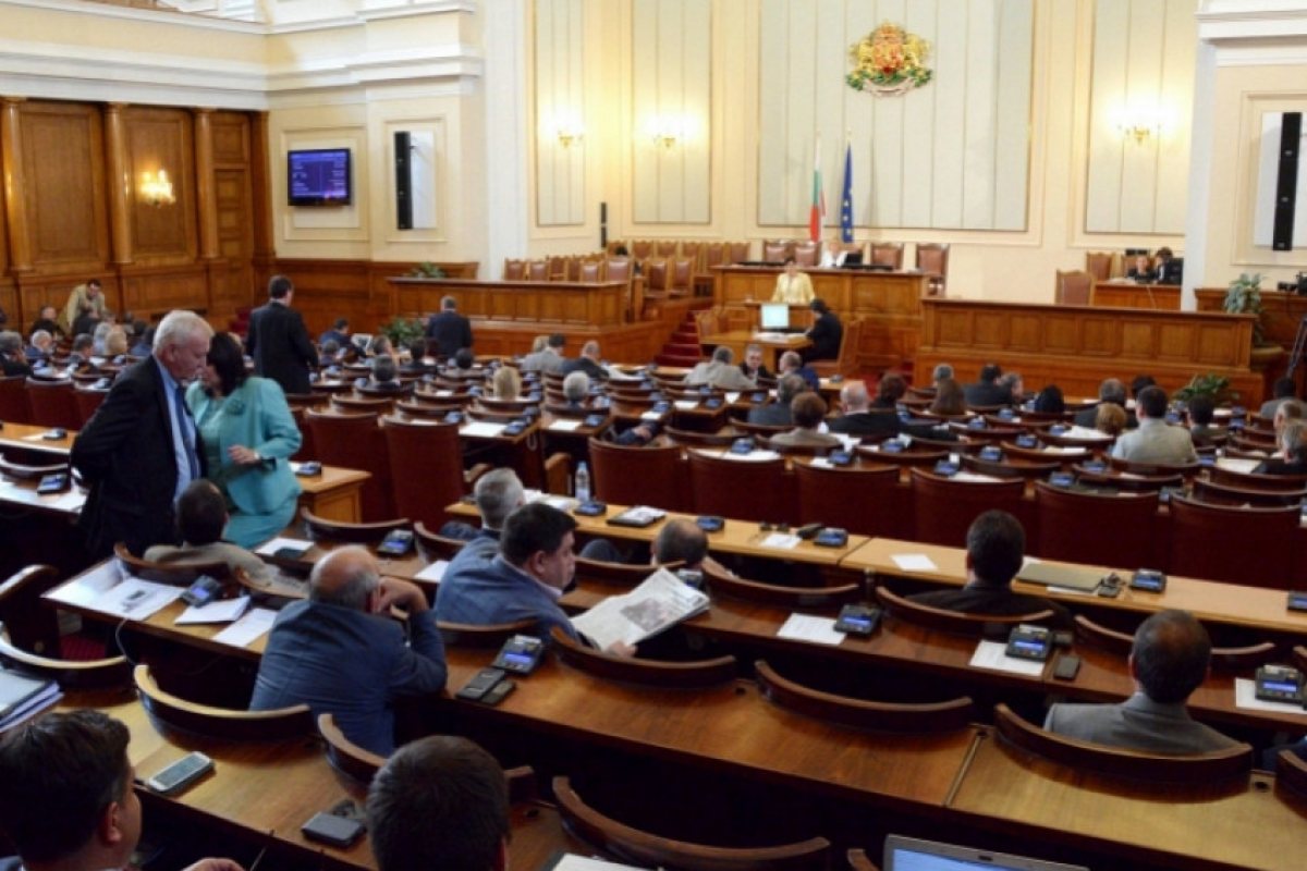 Окончателно: Мажоритарна система в България няма да има
