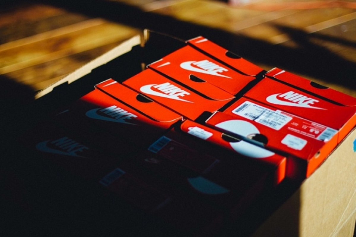 Nike започва да продава директно през Amazon