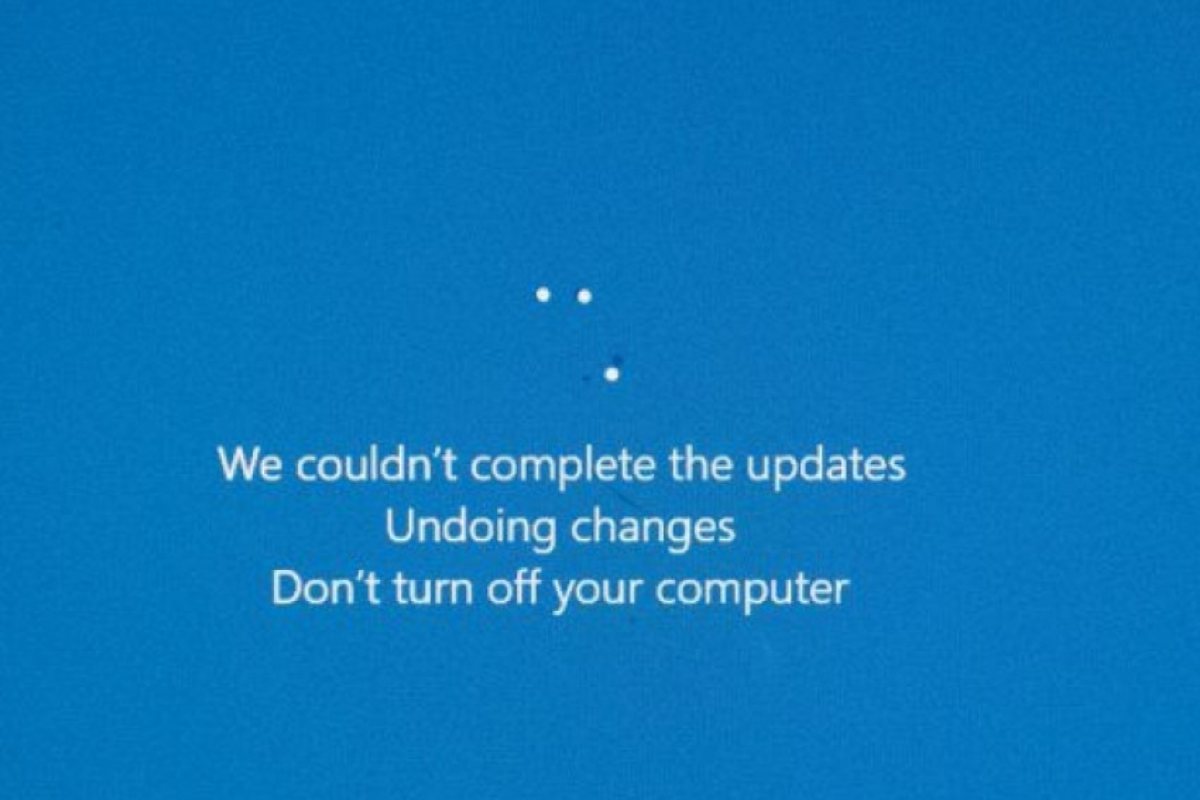 Windows 10 се срина, спря да се обновява