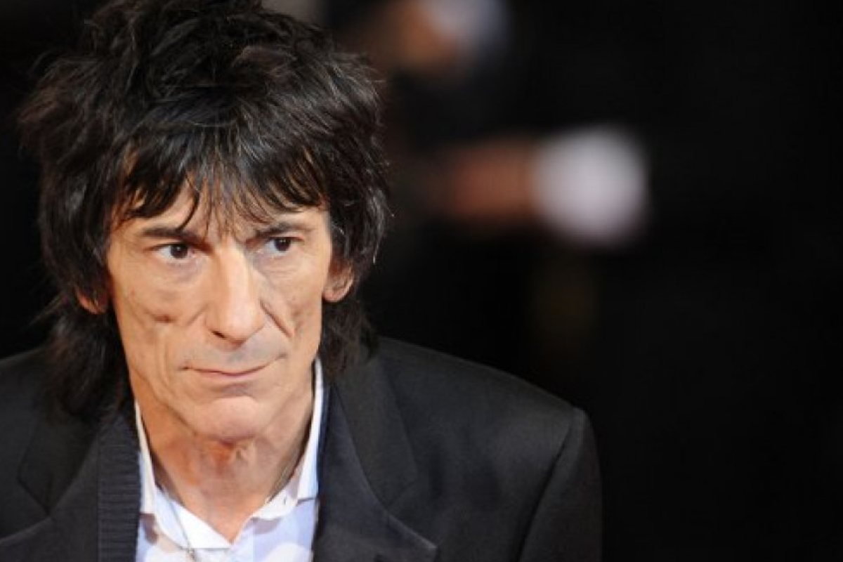 Рони Ууд от Rolling Stones страда от рак