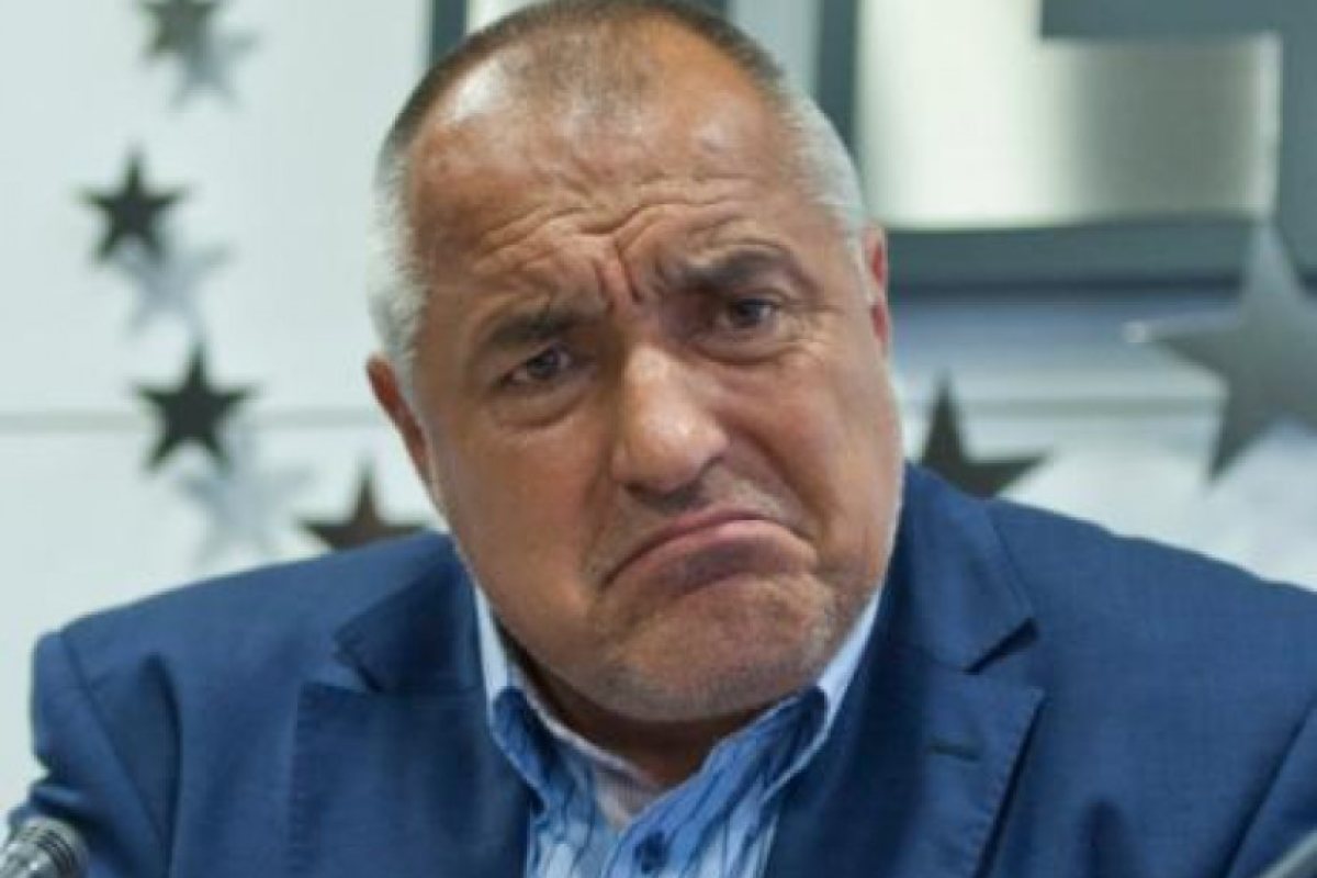 Арестуваха мъж заради критики към премиера във "Фейсбук"