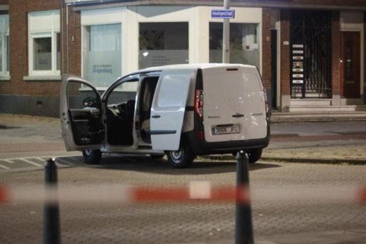 Двама арестувани за терористичната заплаха в Ротердам