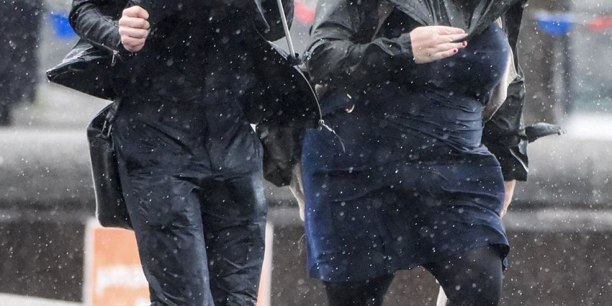 Вижте ужасяващите снимки от бурята Айлийн!