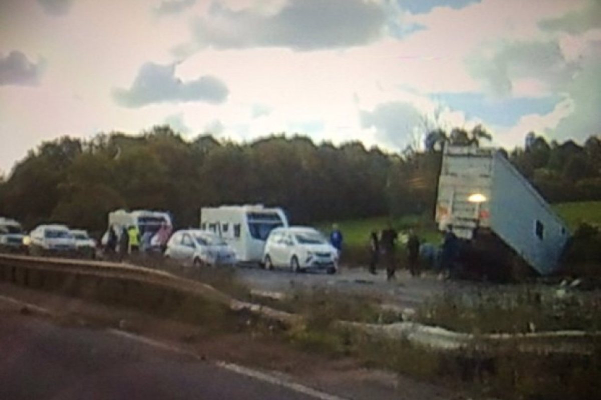 Четирима загинали при тежка катастрофа на М5!