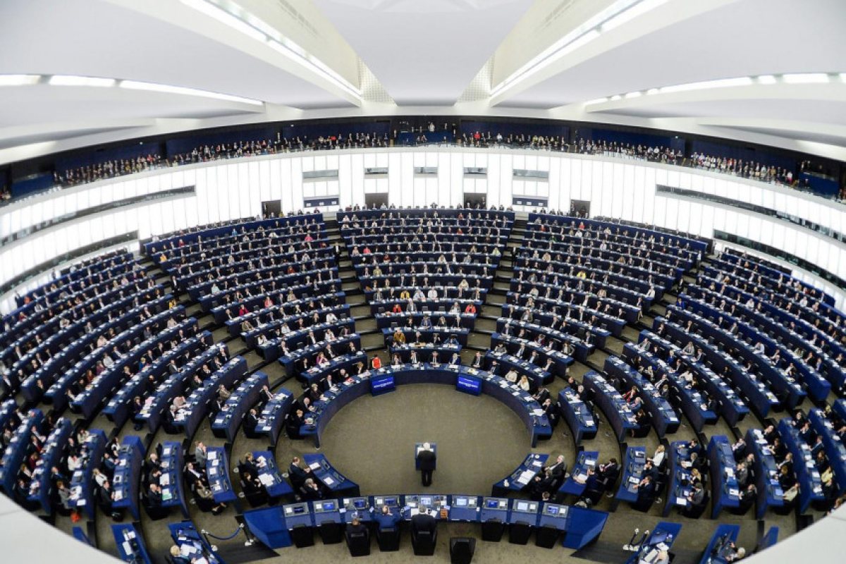 Европейският парламент: Ирландия да остане в единния пазар