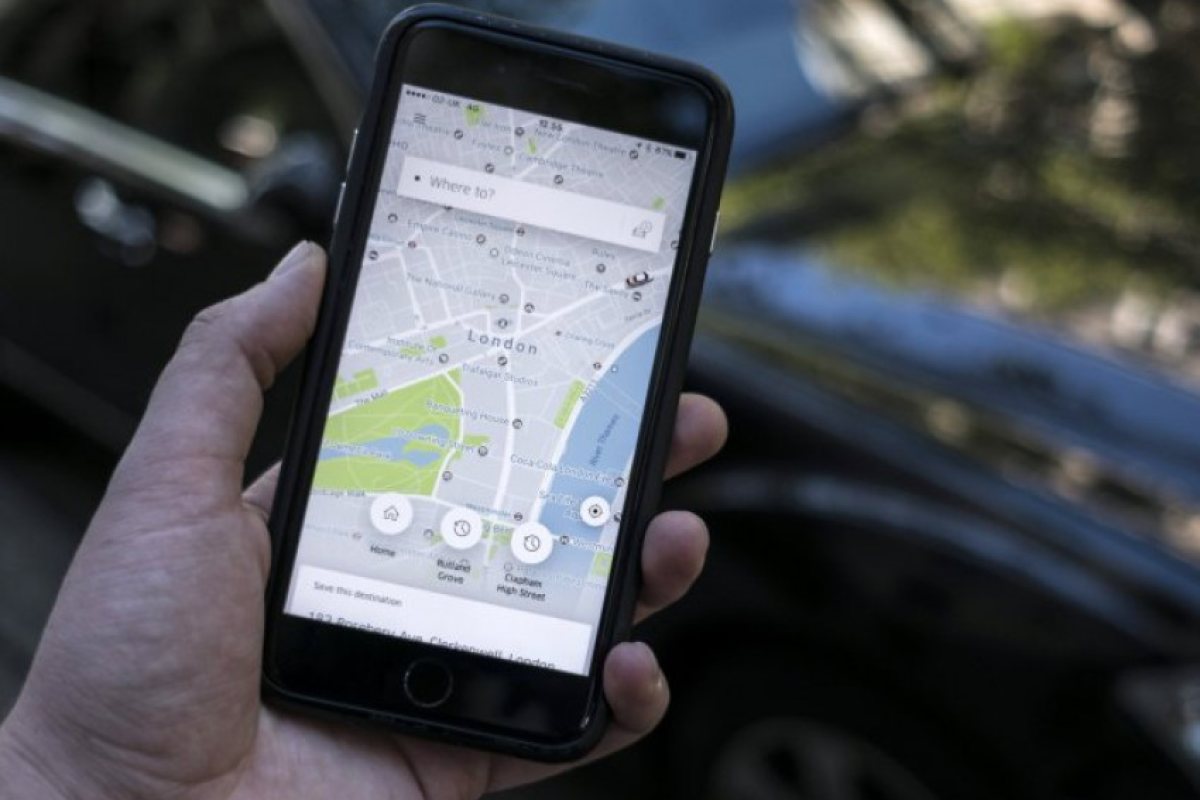 Лицензът на Uber изтича утре. Но ще спре ли да работи?