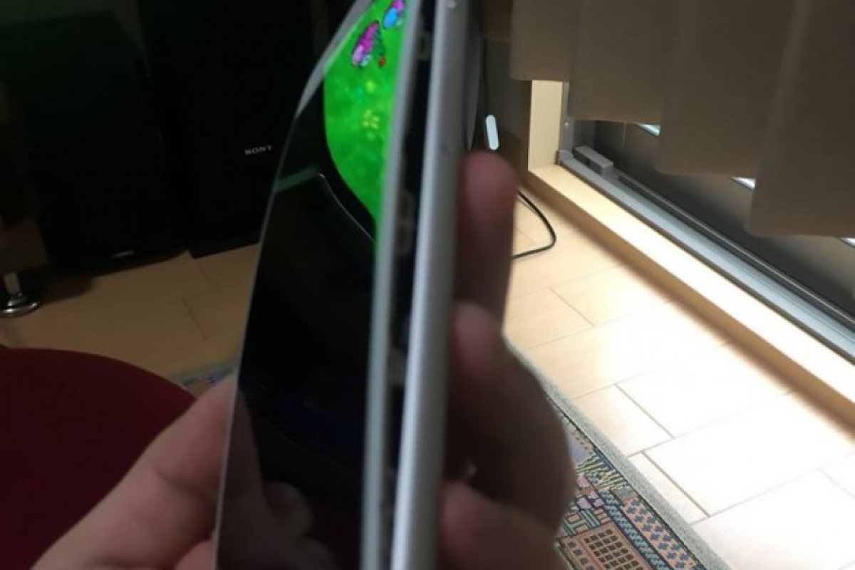 Внимание! Iphone 8 гърми при зареждане