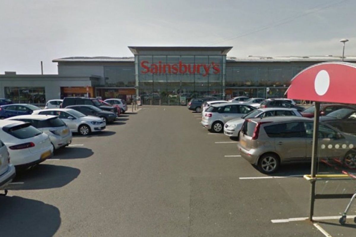 Жестоко убийство на паркинга на Sainsbury’s