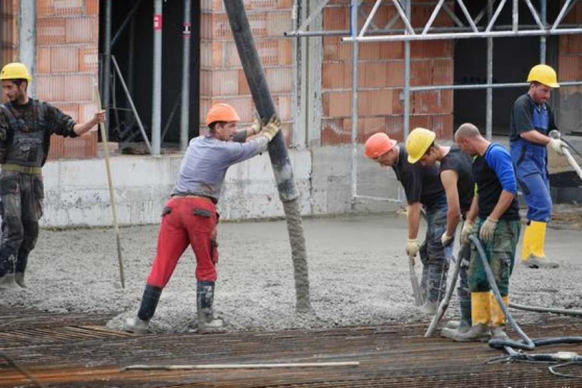 Променят правилата за изпращането на работници в чужбина