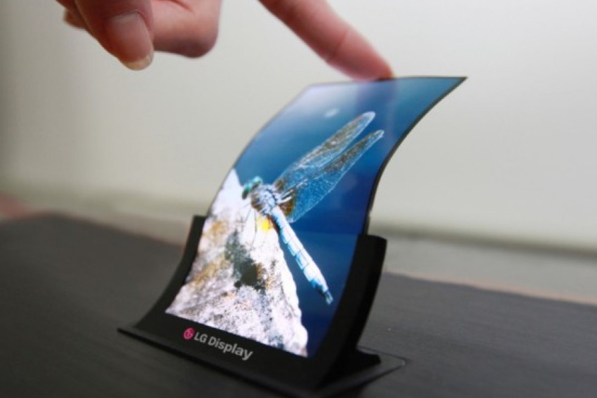LG и Apple обединяват усилия срещу Samsung