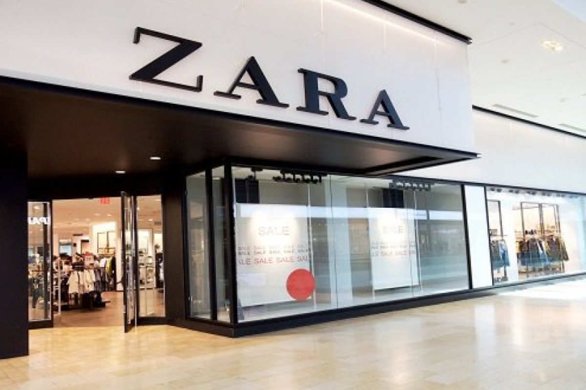Купили сте си нещо от Zara? Погледнете добре в джобовете си!