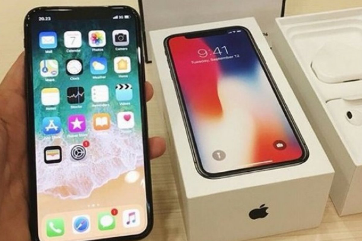 Колко струва всъщнист новият iPhone X