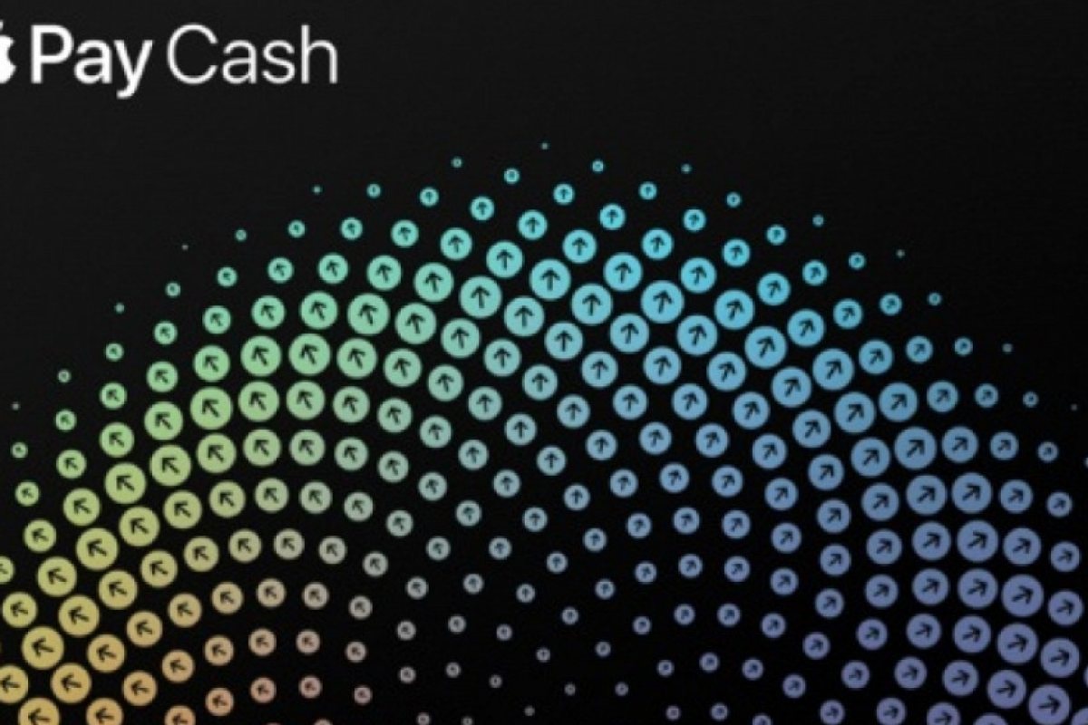 Потребителите на iPhone вече могат да превеждат пари през смартфона си