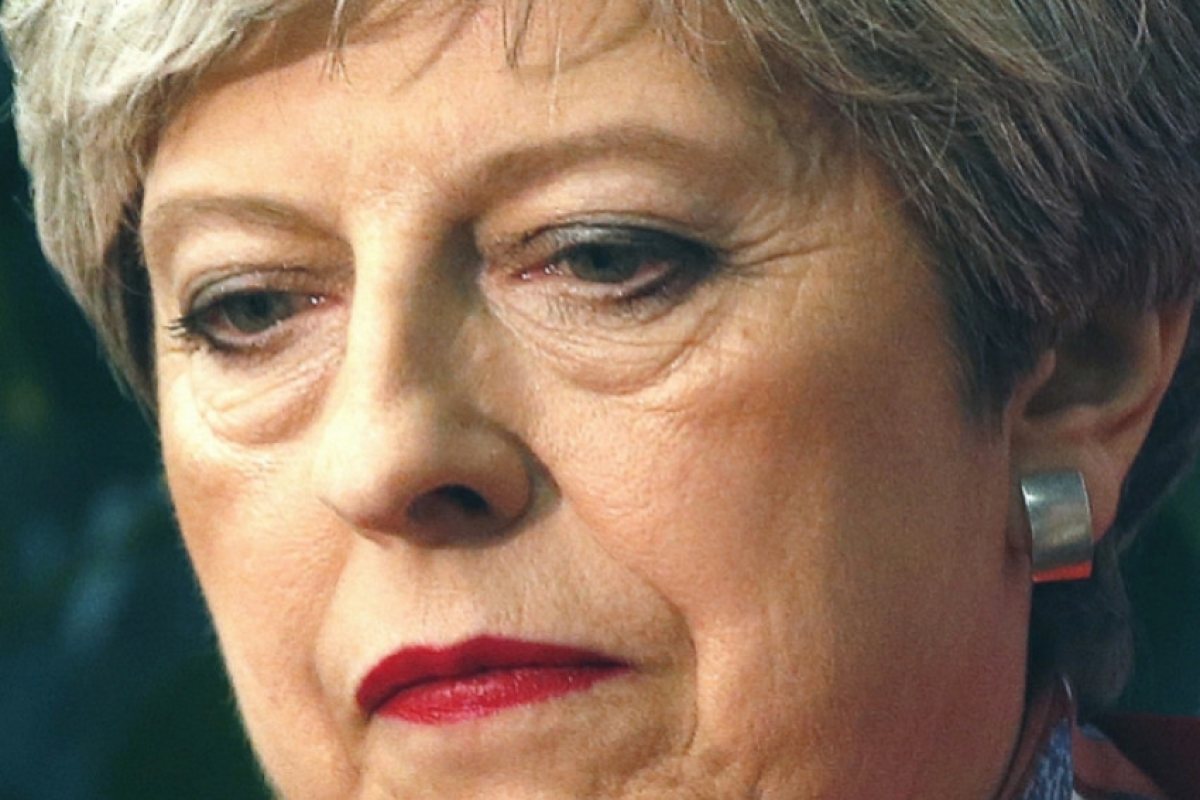 The Sunday Times: Тереза Мей става жертва на преврат?