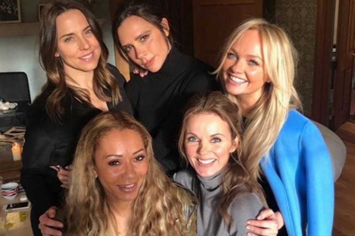 Spice Girls се събират за турне 