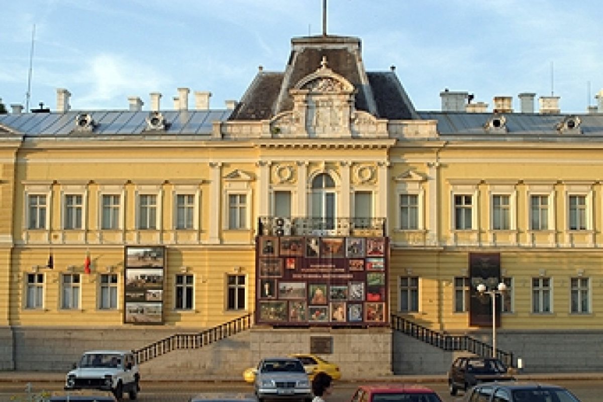 Това е българката, дарила 1,8 млн. на Националната галерия