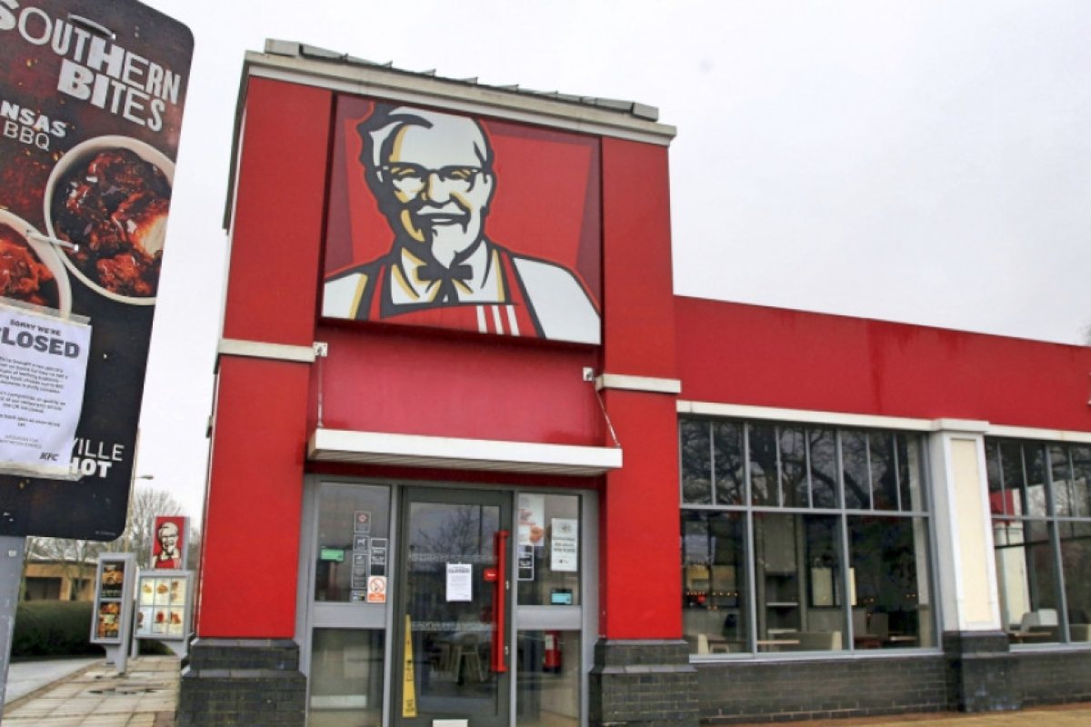 Проблемите за KFC продължават