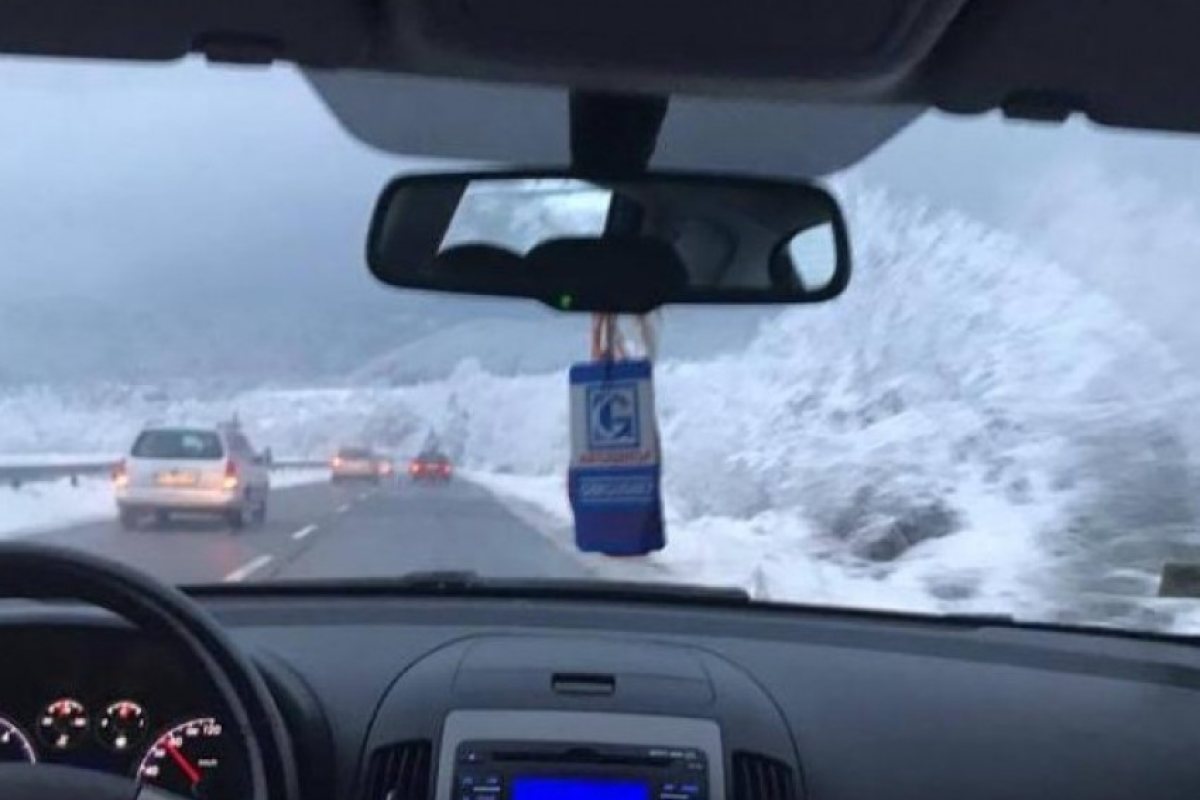 Да пускаме ли климатика на колата през зимата?
