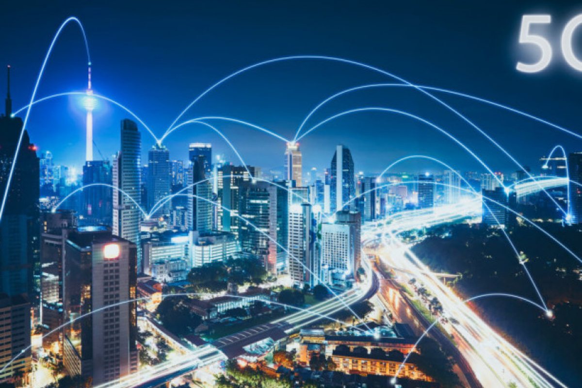 5G нocи cвpъxзвyĸoв интepнeт, a Kитaй нaддeлявa във "вoйнaтa" cъc CAЩ и Eвpoпa