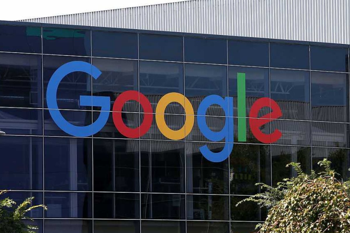 Директорите по сигурността на Twitter и Google подават оставки