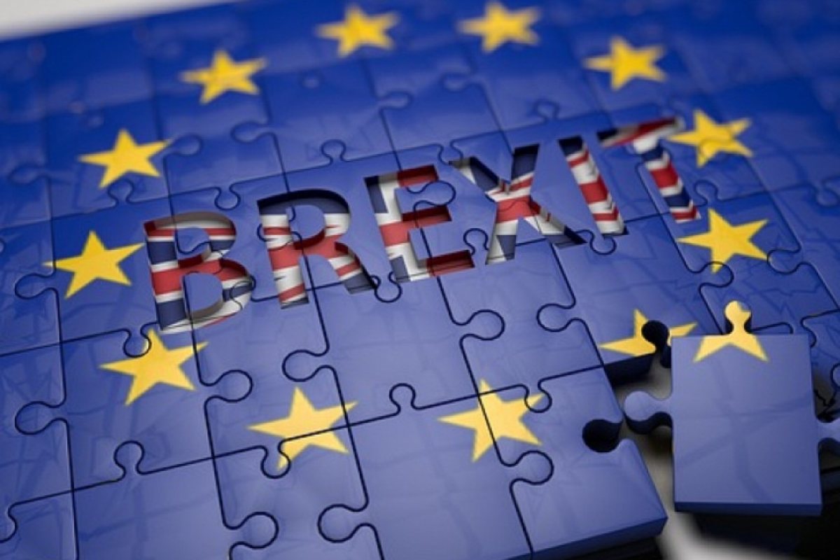 Една година до Brexit: Докъде са стигнали дискусиите между Лондон и ЕС?