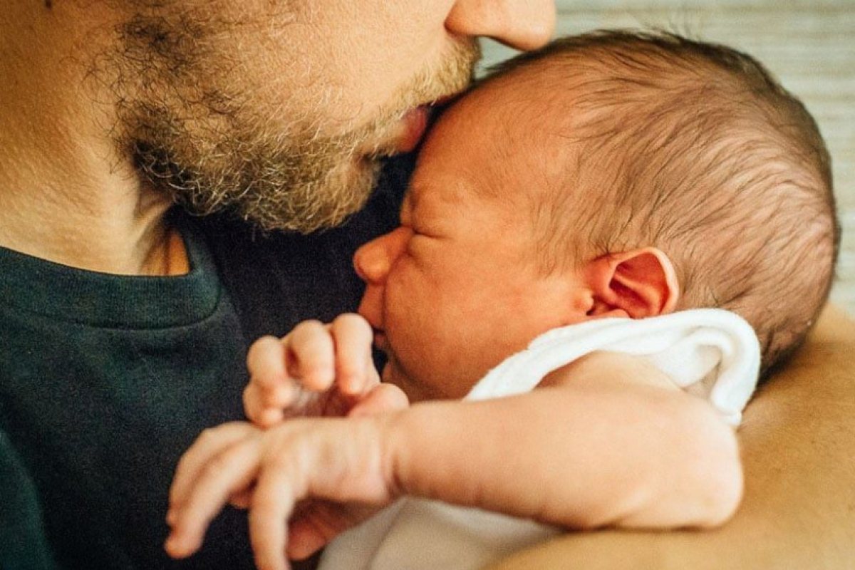 Как да разберем защо плаче бебето?