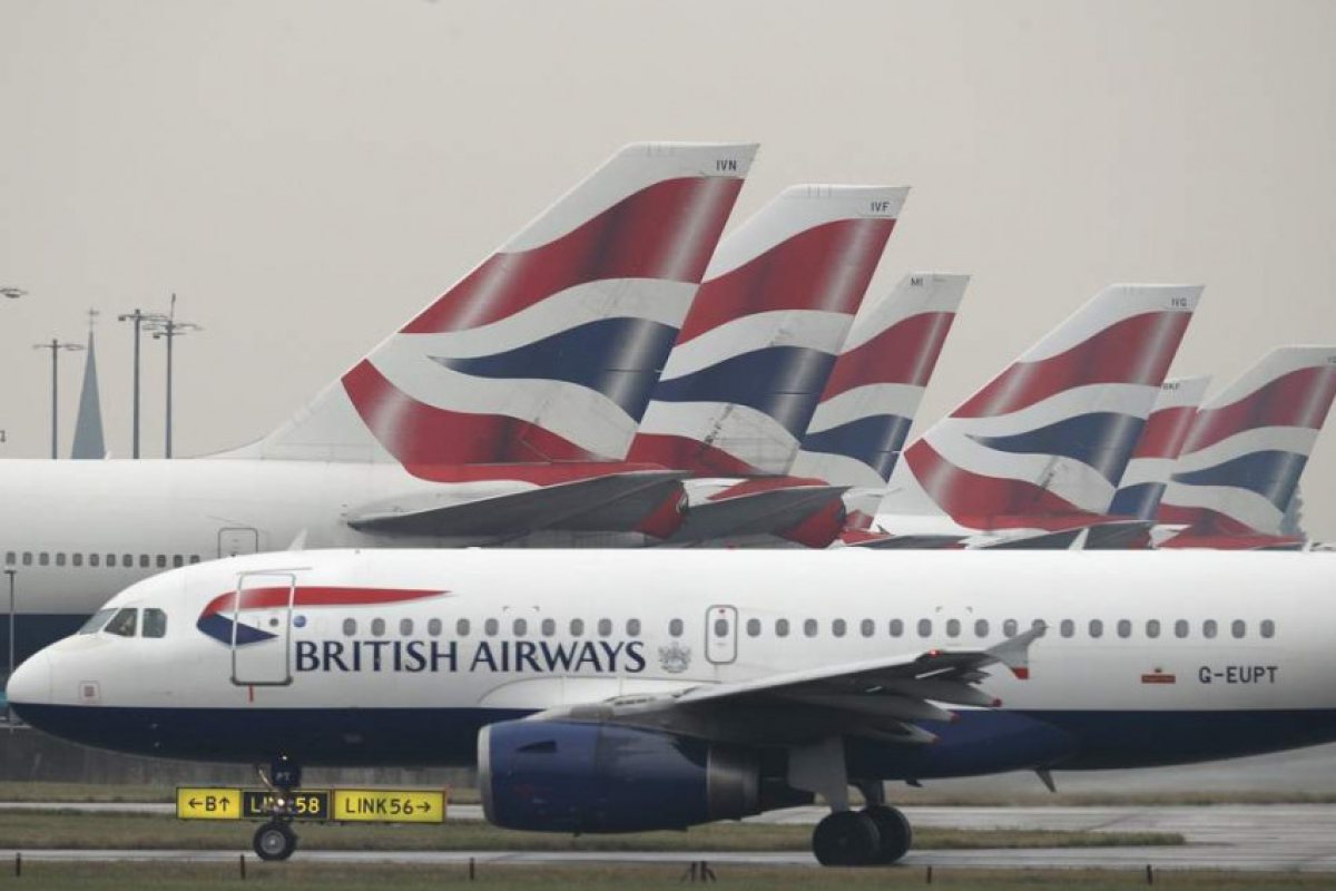 British Airways анулира десетки билети