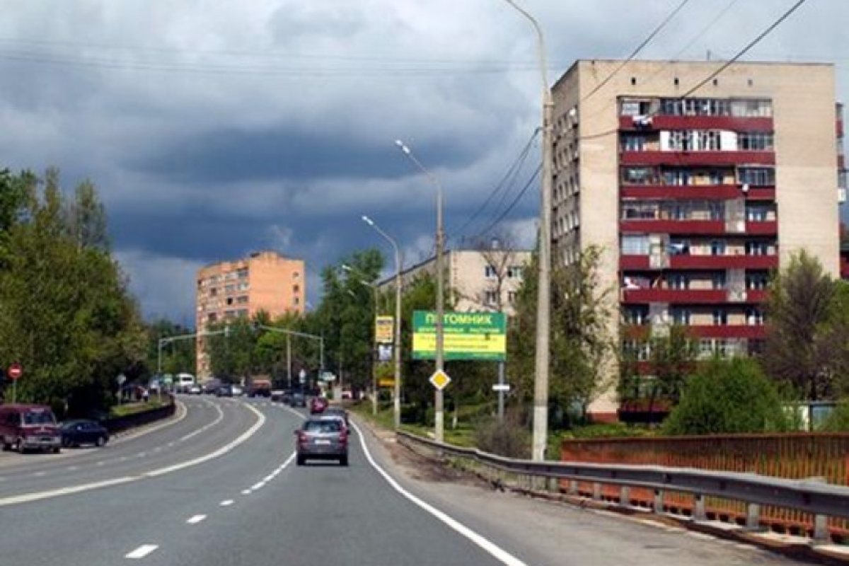 Мъж почина след като падна в банята и се наниза на четката си за зъби