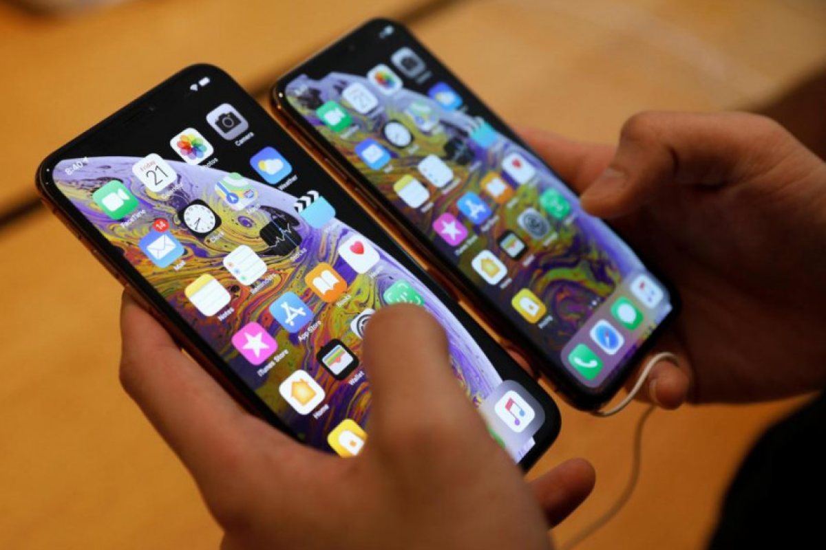 Разграбиха новите iPhone XS за ден