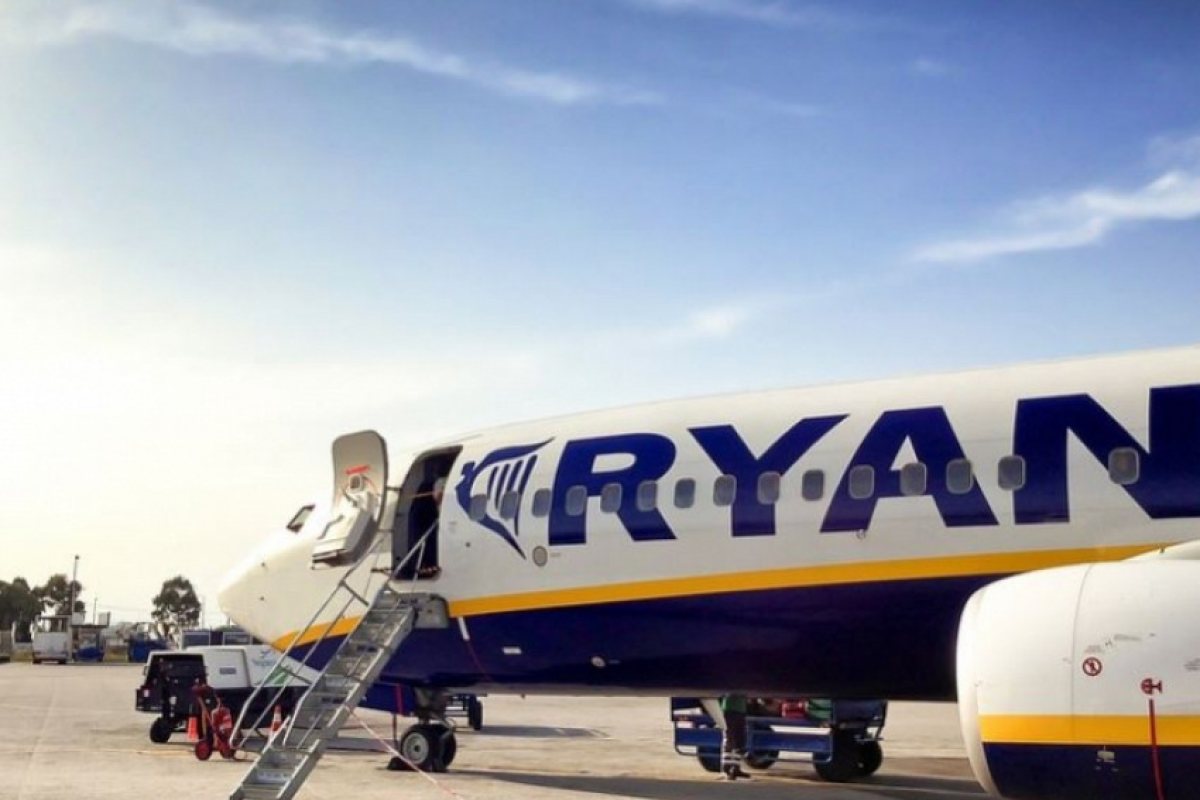 ЕС обвини Ryanair, че нарушава правата на потребителите