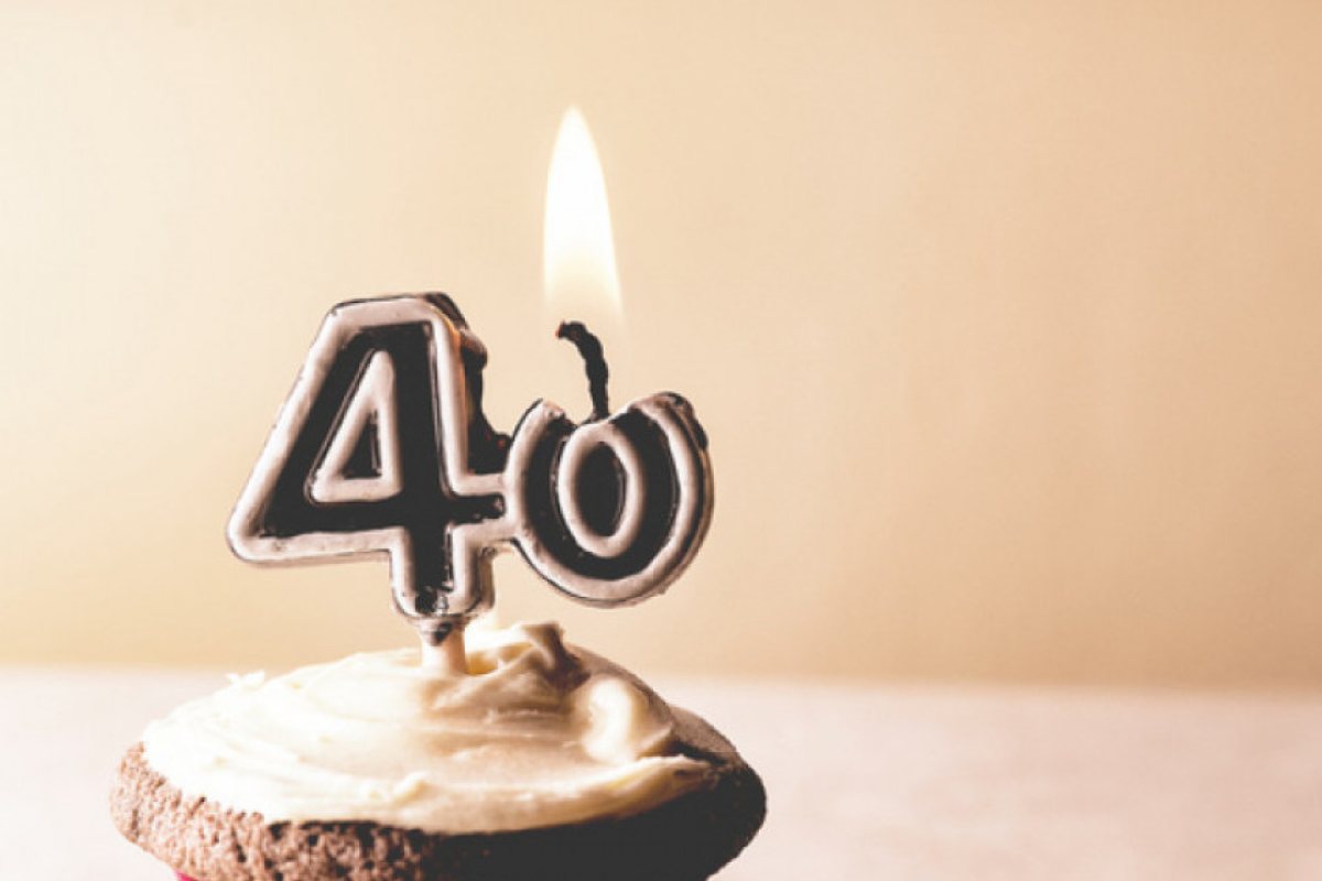Защо не трябва да се празнува 40-годишнина