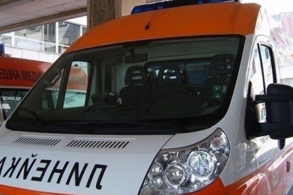 Обесиха млада французойка в центъра на Ловеч