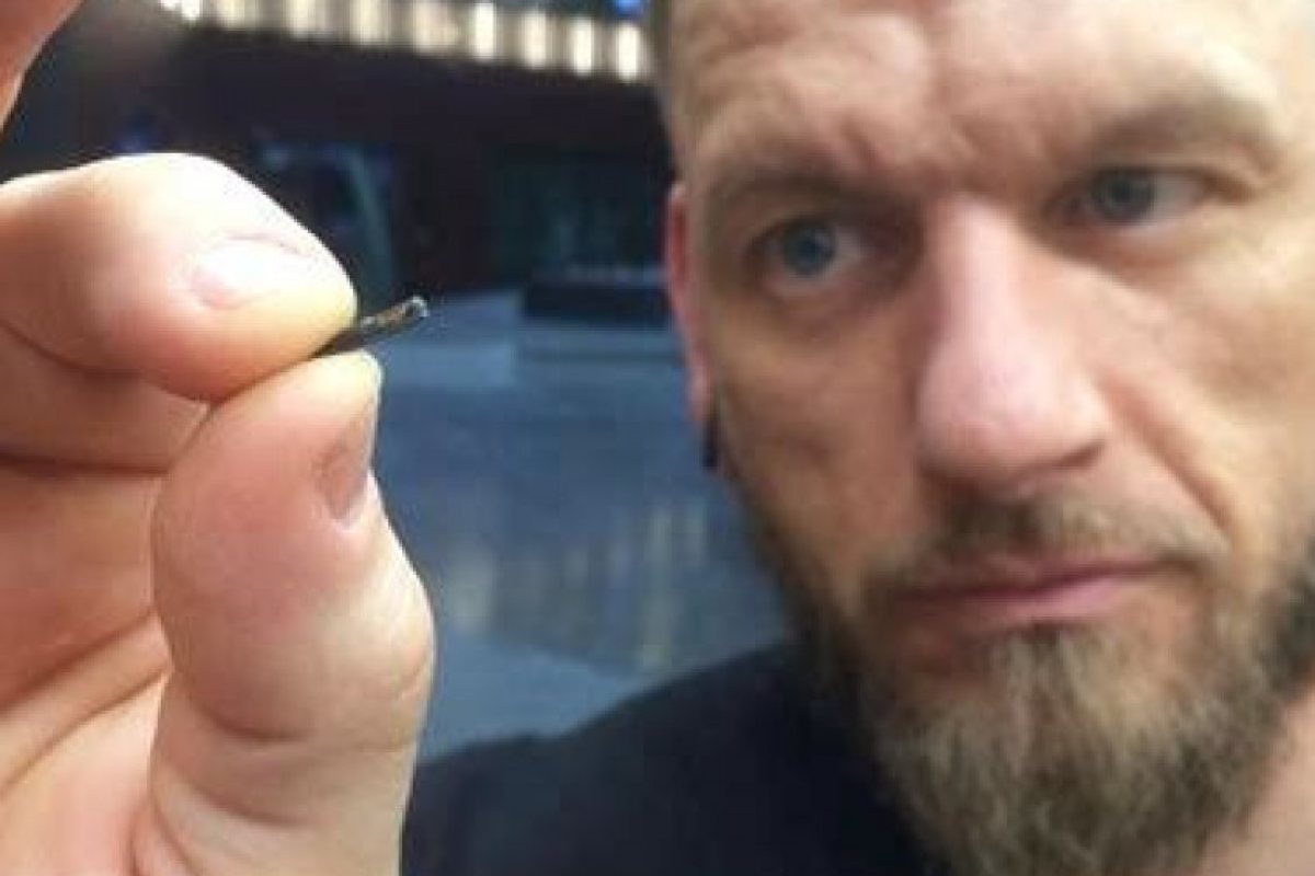 Британски фирми слагат микрочипове на хиляди свои служители