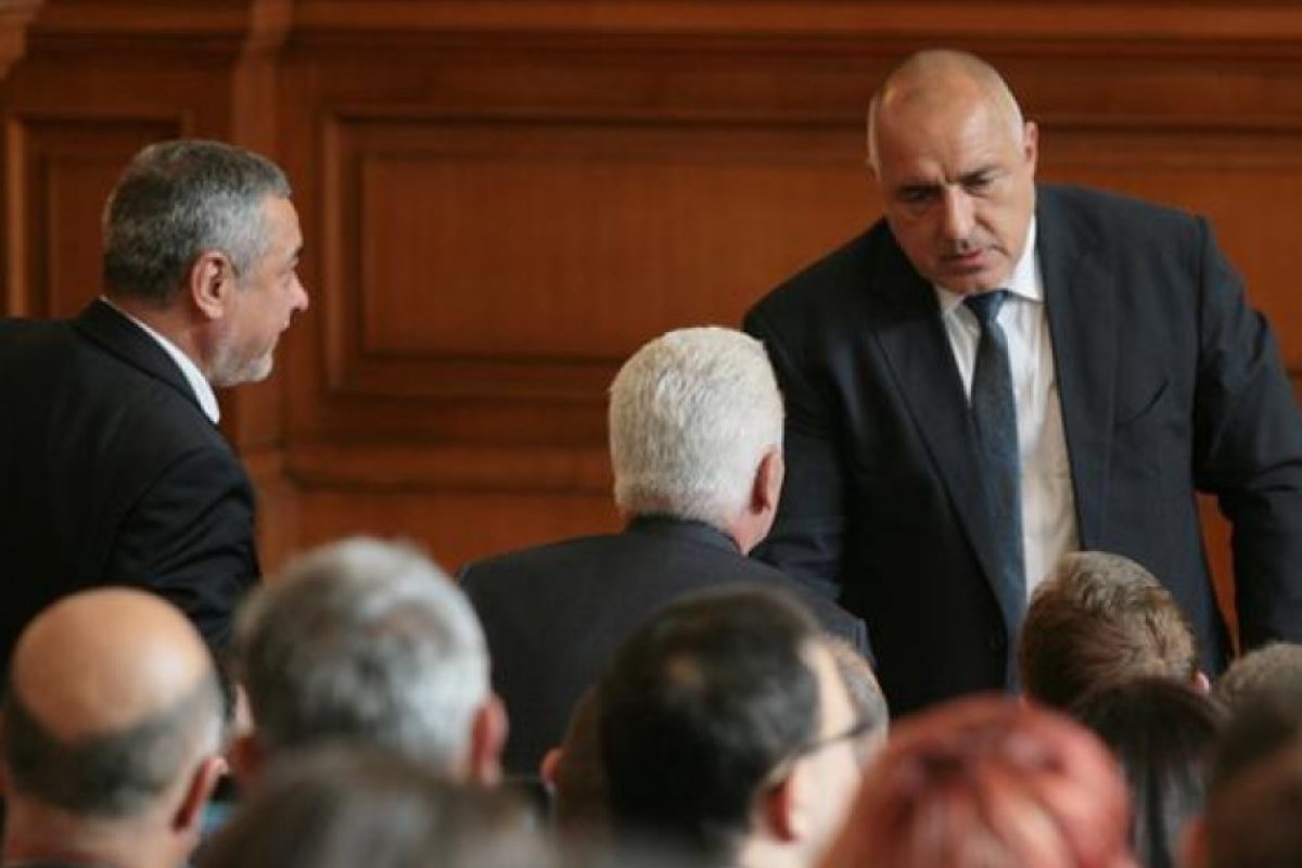 Защо този път Борисов няма да подаде оставка