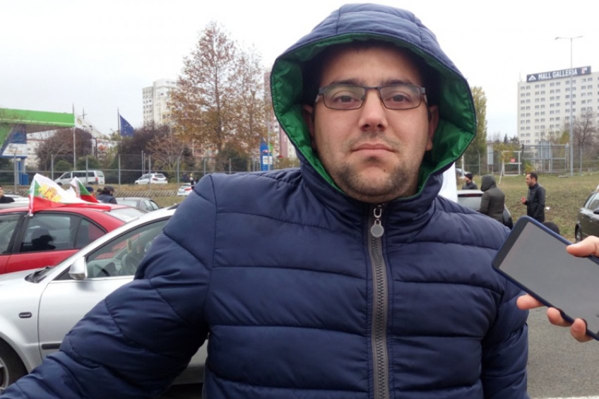 Не е нормално да работим в чужбина като кучета, за да си харчим парите в България