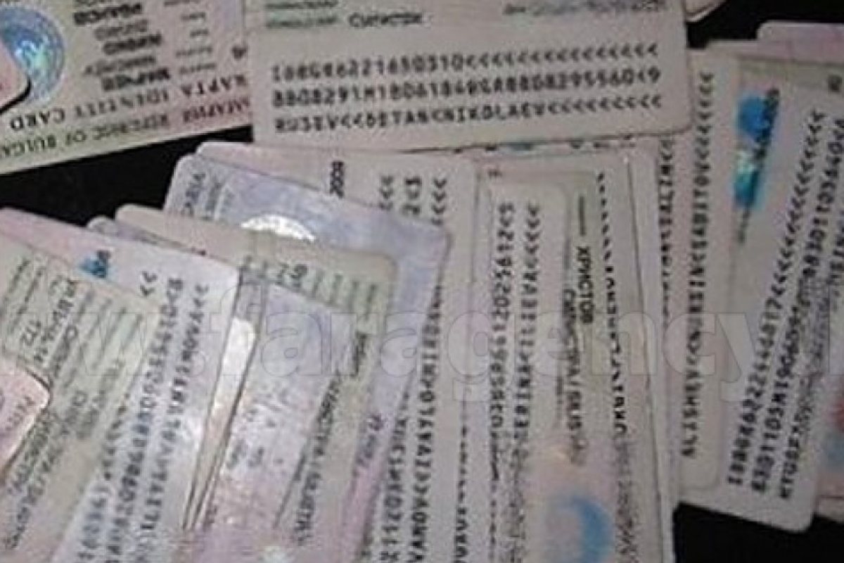 Важно за смяната на документи ако живеете в чужбина!