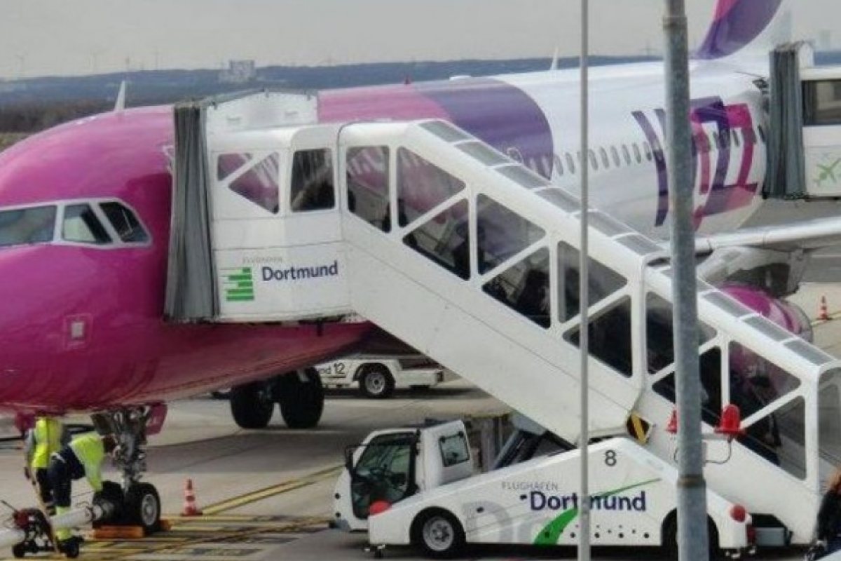 Wizz Air пуска нов полет от България за Англия