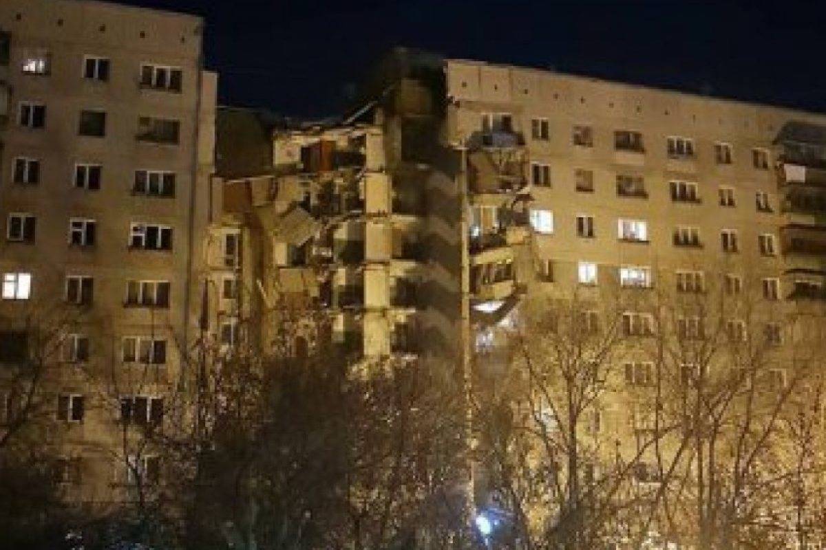Падна блок в Русия, има загинали