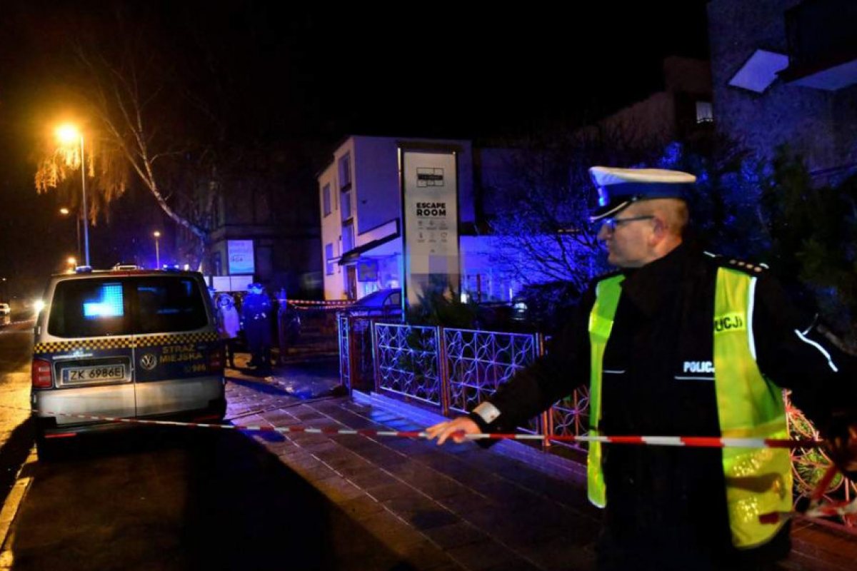 Пет жени загинаха при пожар в ескейп рум в Полша