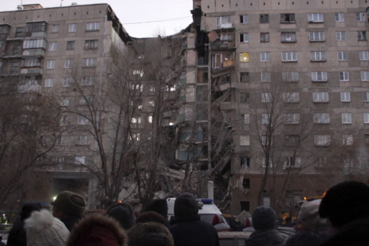 Спасеното от рухналия блок в Магнитогорск бебе дойде в съзнание