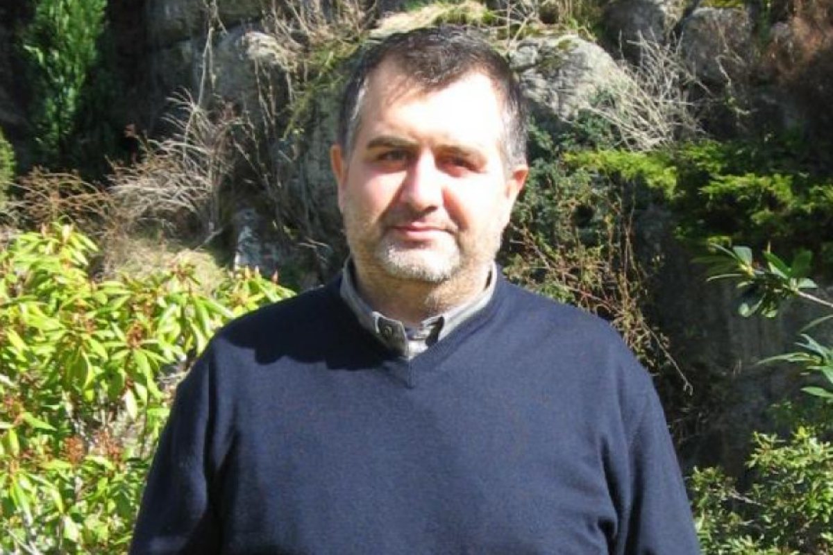 Български баща, живеещ в чужбина, се бори да запази децата си