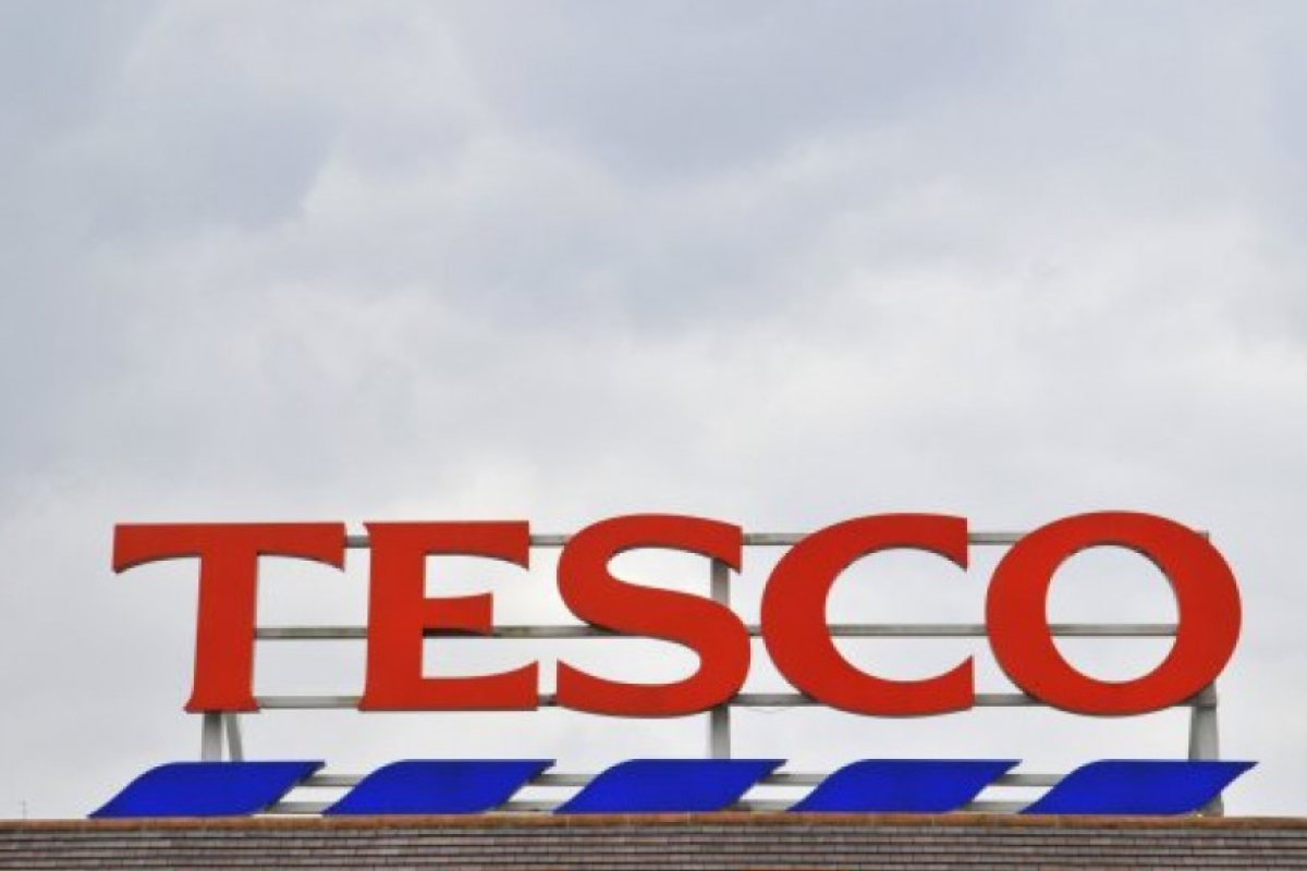 Tesco съкращава 15 хиляди души, затваря студените щандове за месо, риба и деликатеси
