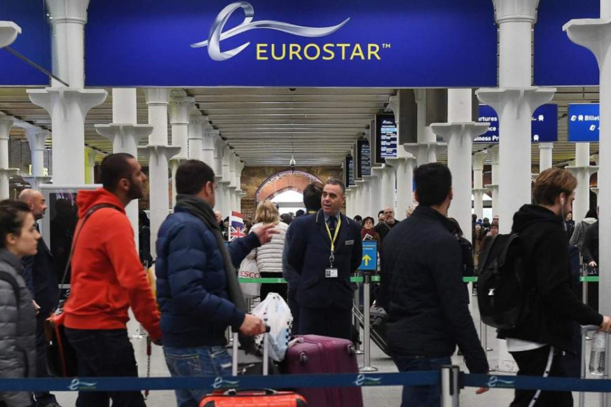 Eurostar спира влаковете до Париж заради открита бомба от Втората световна война