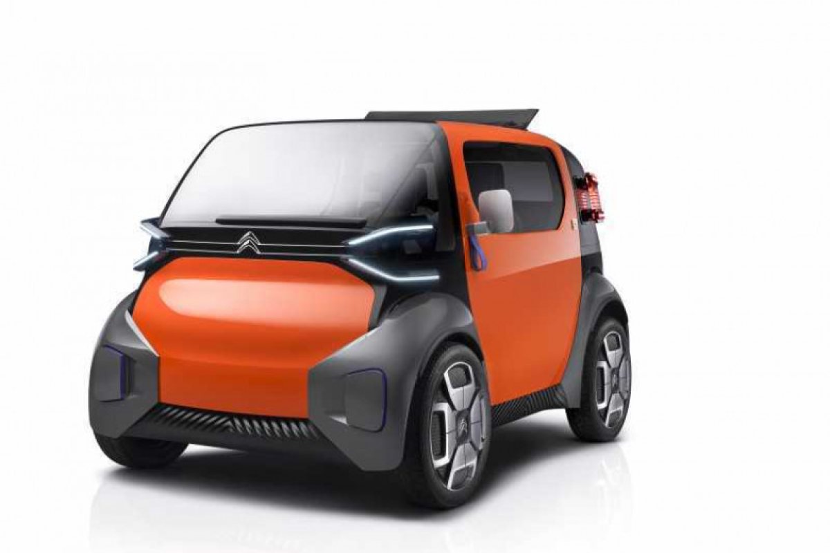 Citroеn показа двуместен автомобил, който може да се управлява без шофьорска книжка
