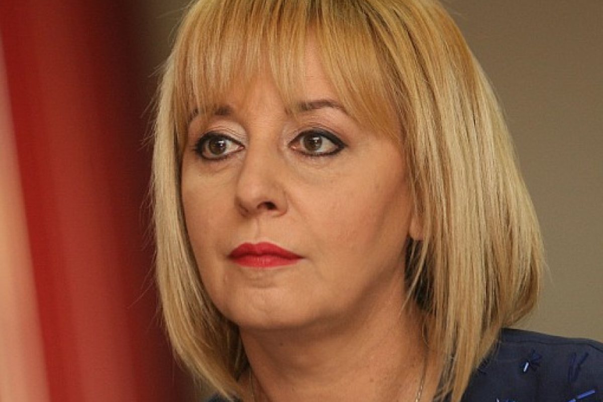 Мая Манолова ще разговаря с българи от чужбина  за Брекзит 